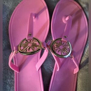 Lilly Pulitzer Size 7 Hot pink and gold sandals EUC